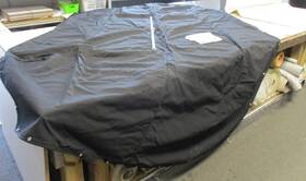 66480008061-000 Ameritex Larson 10 Gt Ssv 175 I / B Cockpit Cover Black Marine Boat