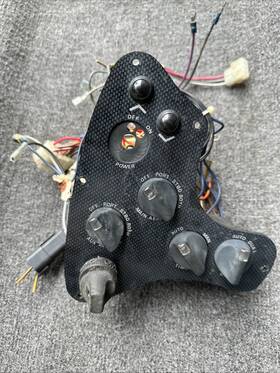 210-02854-f Stratos Extreme Ss 19-21ft 1999-2002 Left Dash Switch Panel