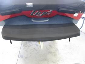 B5032 Tige 21 Z3 Swim Platform Cover