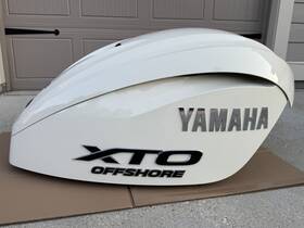 6kn-42610-00-8d Yamaha Xto Offshore 450 Top Engine Cowling