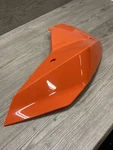 Ktm Duke 690 Tank Right Flaring Orange 76008051000. Fixed Price $79.99.
