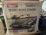 Yamaha Oem Deluxe Non-tower Mooring Cover MAR-242MC-BK-12 MAR-242BK-NT-14 10-14'. Fixed Price $522.49.