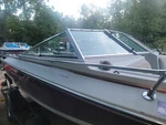 4 Winns Horizon 190 1986 Complete Windshield. Fixed Price $300.00.